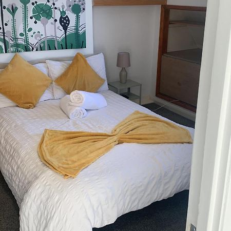 Wandsworth, South London Deluxe King Room 4 Exterior photo