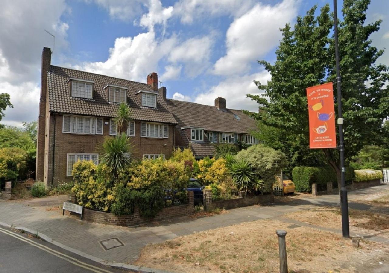 Wandsworth, South London Deluxe King Room 4 Exterior photo